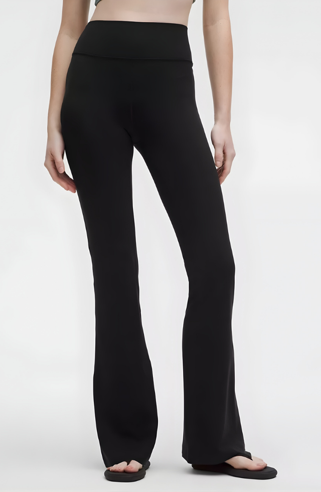 Calça flare dry15